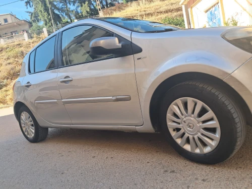 Renault Clio 3 2012 Night and Day