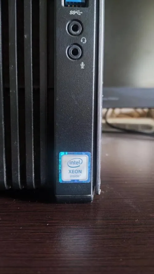 Pc super puissant idéale pour les vidéos editeur , graphiste , gamer ou codeur