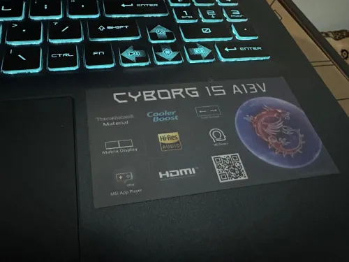 MSI CYBORG I7 13th / RTX 4050 / 512 SSD / RAM 16 Go / 15,6"