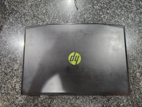 HP Pavilion Gaming i5 8300H 8G 256 SSD Nvidia GTX 1050TI 4GO 15.6" FHD