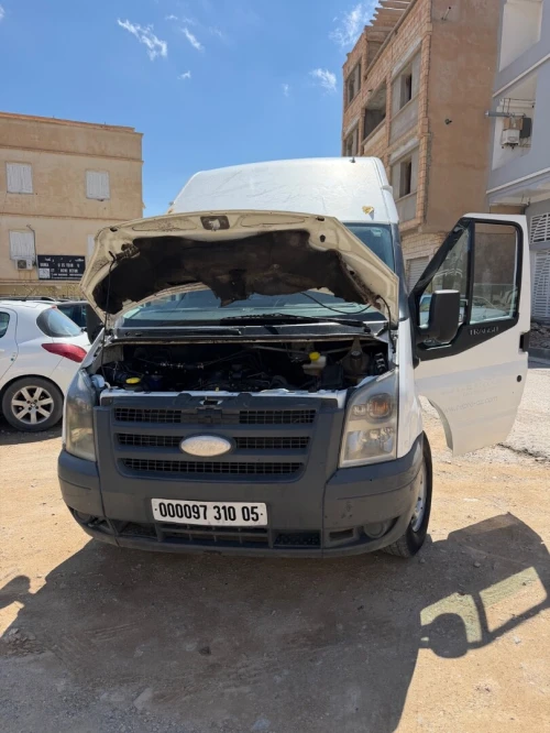 Ford Transit 2010