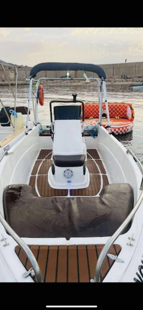 Technonaval 5metre 50 moteur 60 mercury 4T