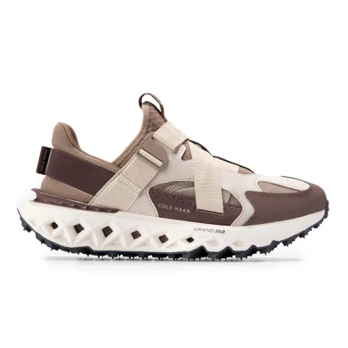 5.Zerogrand Monk Strap Runner