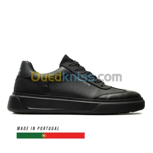 Kit Black