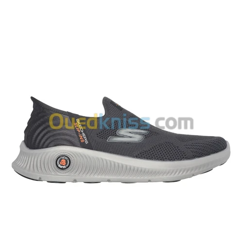 SKECHERS Go Walk Anywhere