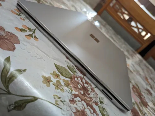 SUrface Laptop 4