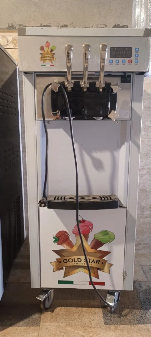 الة مثلجات machine ice cream 