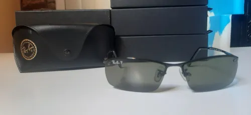 Lunettes solaires pour hommes 