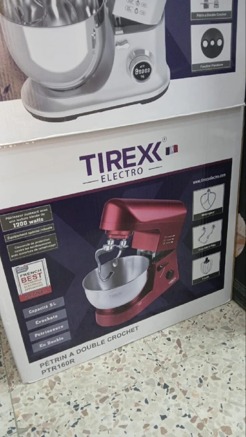 بيترا ، ميكسور  من نوع "Tirexx Electro Pétrin" موديل Ptr160r.