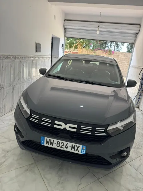 Dacia Logen 2025 Extrême