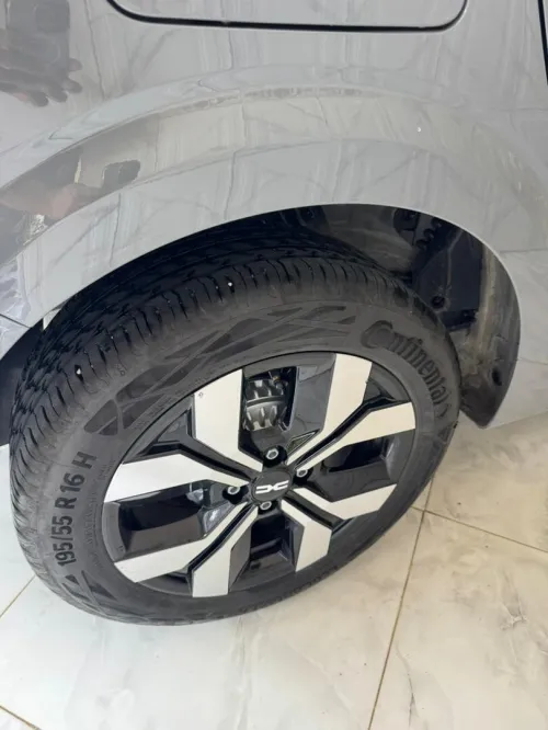 Dacia Logen 2025 Extrême