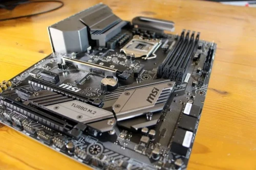 INTEL MSI Z390 MAG TOMAHAWK