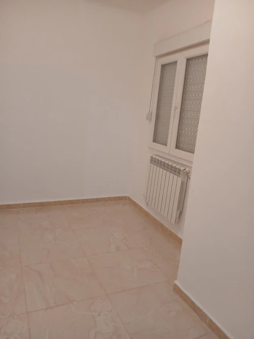 Vente Appartement F4 Oran Sidi chami