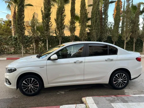Fiat Tipo Sedan 2023 City plus Boite automatique
