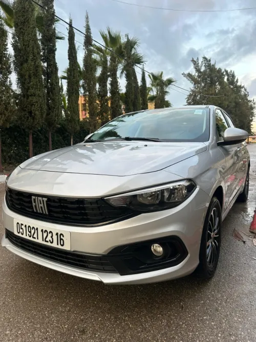 Fiat Tipo Sedan 2023 City plus Boite automatique 24000km