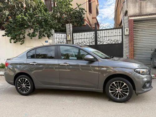 Fiat Tipo Sedan 2023 Boite automatique 22000km