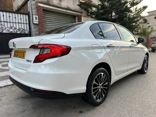 Fiat Tipo Sedan 2023 City plus Boite automatique