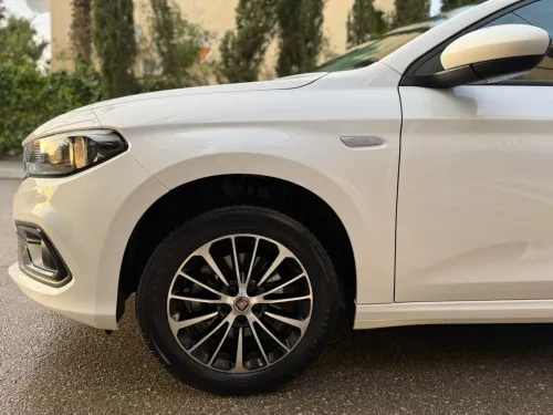 Fiat Tipo Sedan 2024 City plus Boite automatique 24.000km