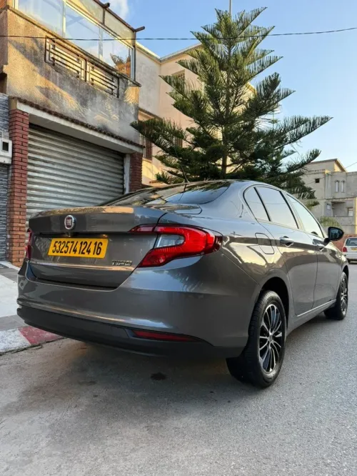 Fiat Tipo Sedan 2024 1.6L boite automatique