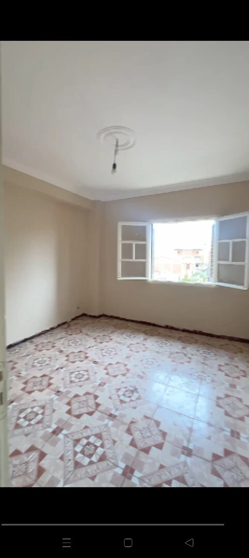 Vente Appartement F5 Alger Bordj el bahri