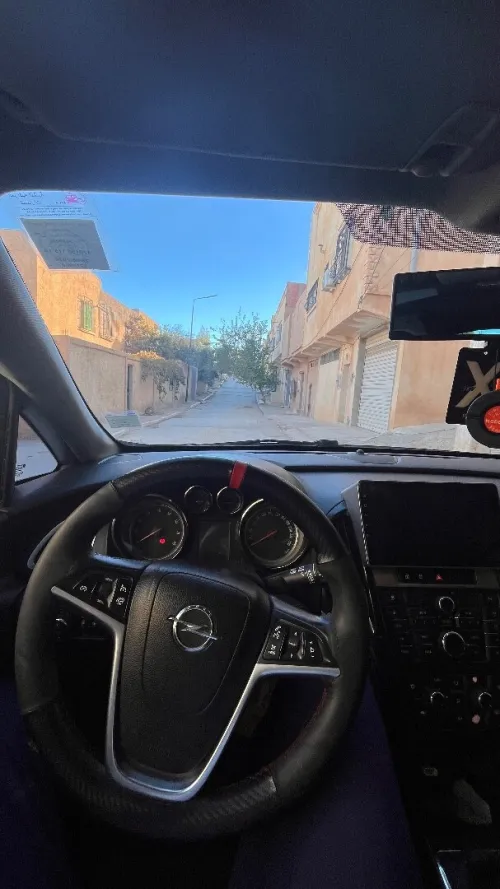 Opel Astra 2015 