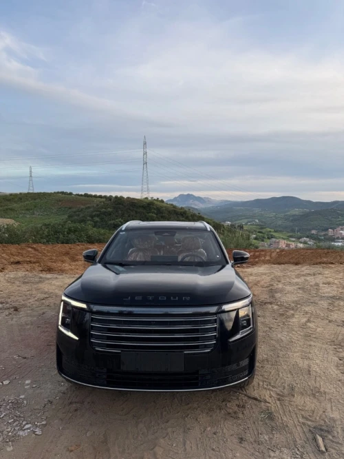 Jetour X70 L  2026 Luxury Edition 7 places 