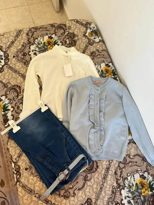 Ensemble enfant fille et garçon