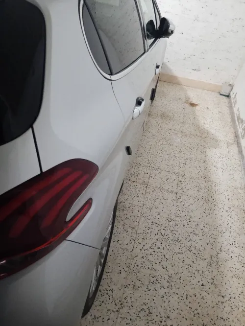 Peugeot 208 2018 Access Facelift