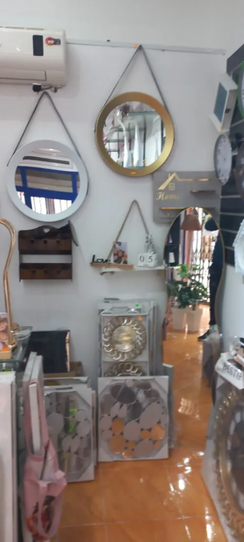 Boutique de décorations et cadeaux a vendre