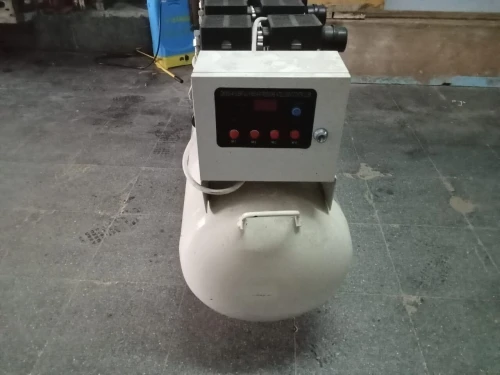 Compresseur d'air - 8Bar / 240L/min