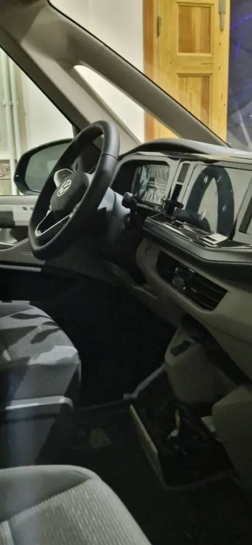 Volkswagen Multivan 2024 