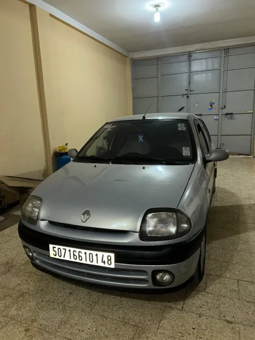 Renault Clio 2 2001 Alize