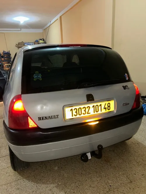 Renault Clio 2 2001 Alize