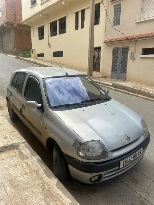 Renault Clio 2 2001 Alize