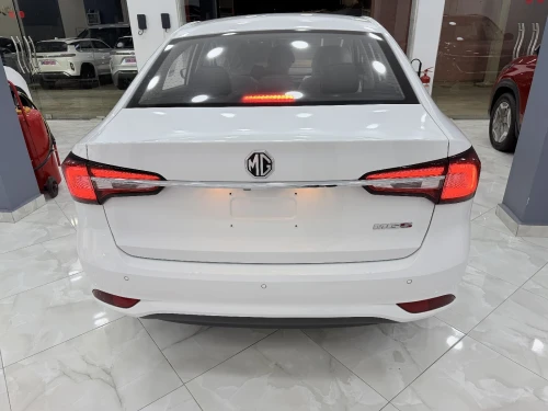 MG MG5 2026 