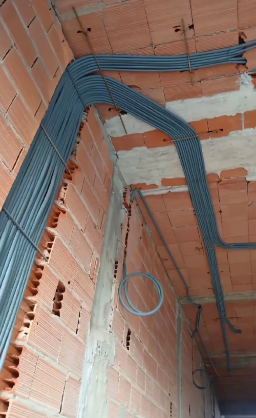 Électricien, bâtiment