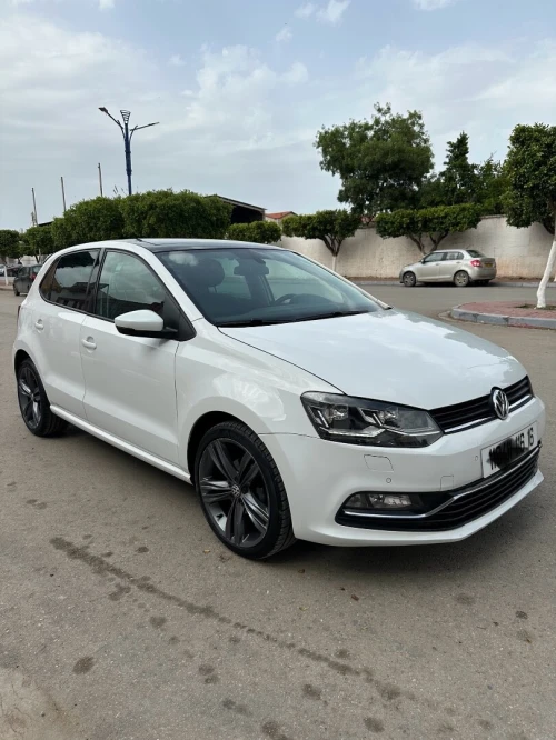 Volkswagen Polo 2016 La carat