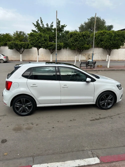 Volkswagen Polo 2016 La carat