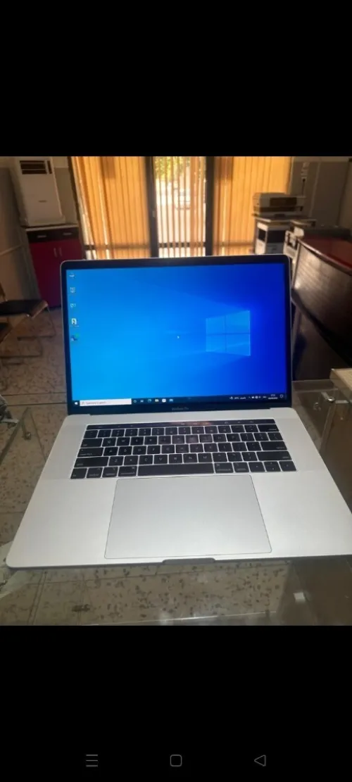 MacBook pro 2019