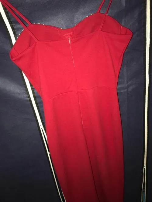 Robe soirée rouge midi la taille s 