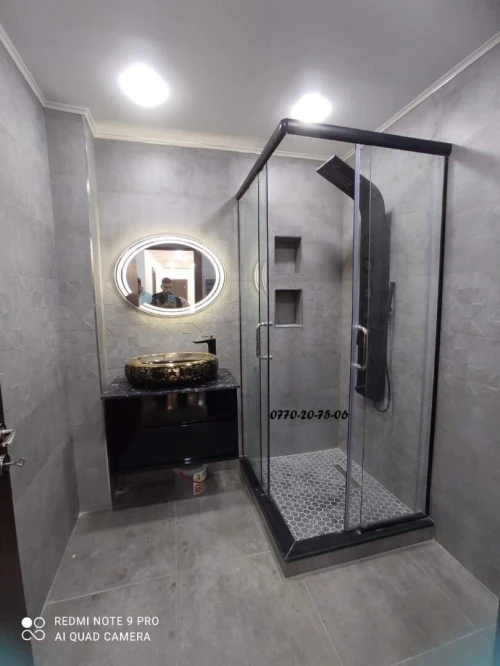 Cabine de douche 