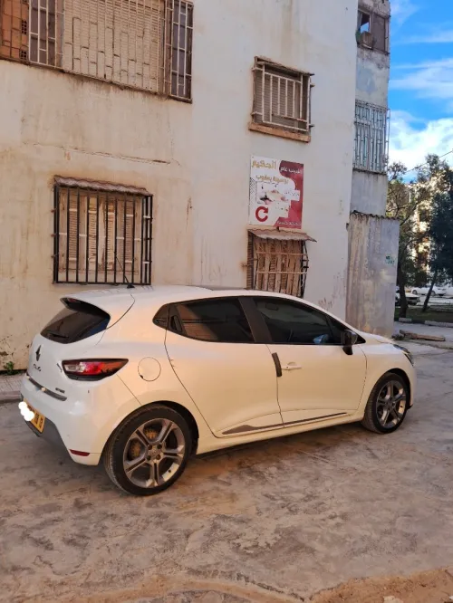 Renault Clio 4 2018 GT Line +