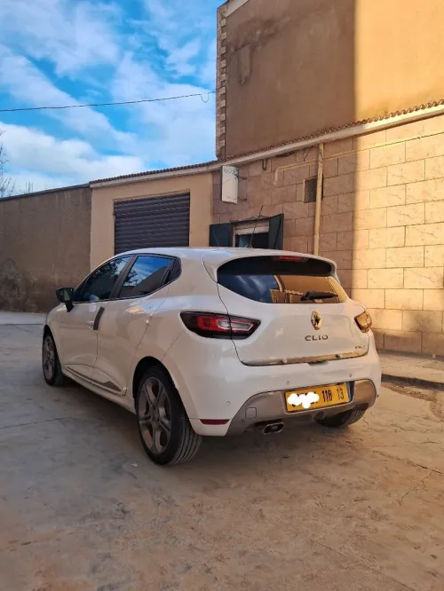 Renault Clio 4 2018 GT Line +