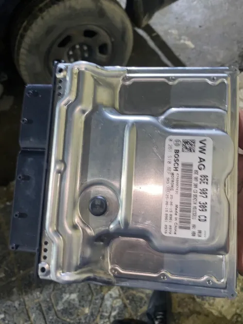 Calculateur moteur t roc