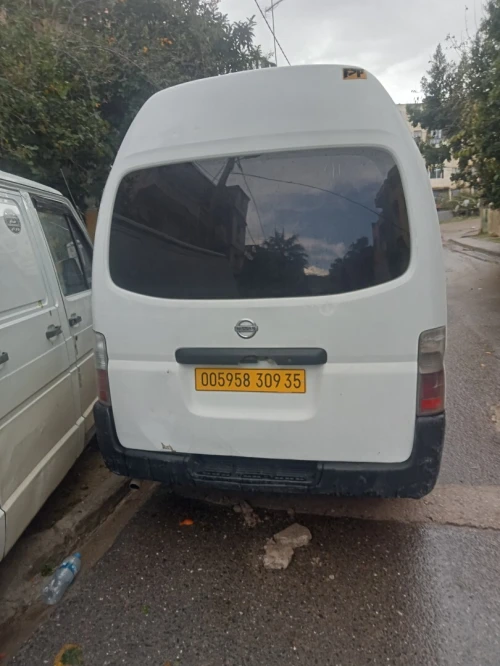 Nissan Urvan 2009 Fourgon