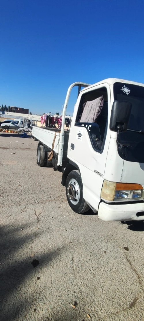 JAC Jac 1025 2004