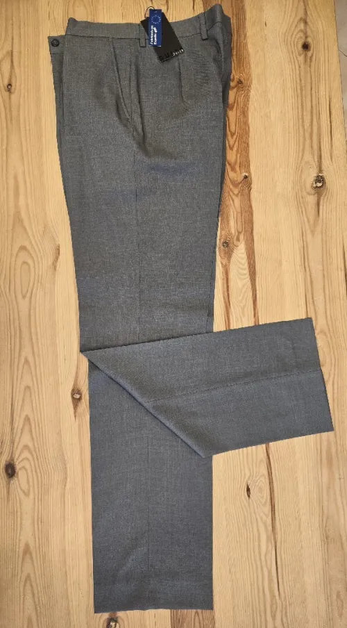 Lot Pantalon en Toile et Classique Espagnol disponibles en déférentes couleurs