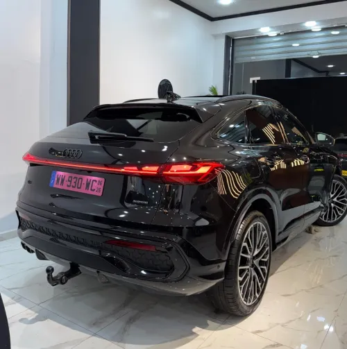 Audi Q5 2025 S Line