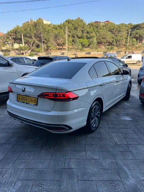 Volkswagen Bora 2024 R Line