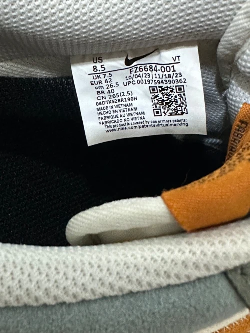 Nike air force1 07 lv08 pointure42 orignal 